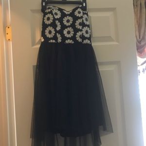 Black and white dress